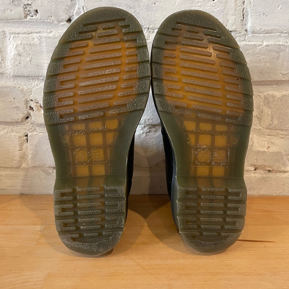 Dr. Martens 2976 Lo Rogue Black Leather Chelsea Boots UK4 EU37 - Picture 5 of 7